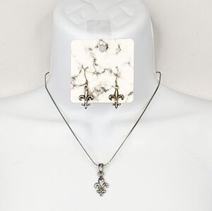 Silver Fleur-de-lis Necklace & Earrings Set